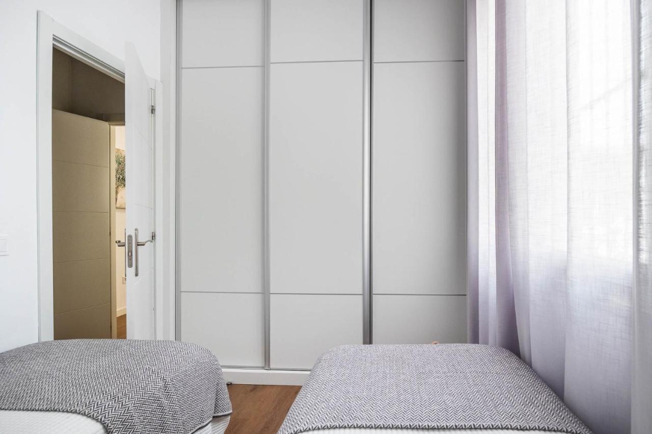 Apartamento Leyendas De Becquer A4 Seville Luaran gambar